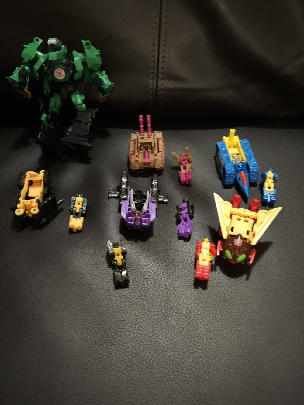 Transformers Lot!  Assorted Mini Toy Vehicles and Robots
